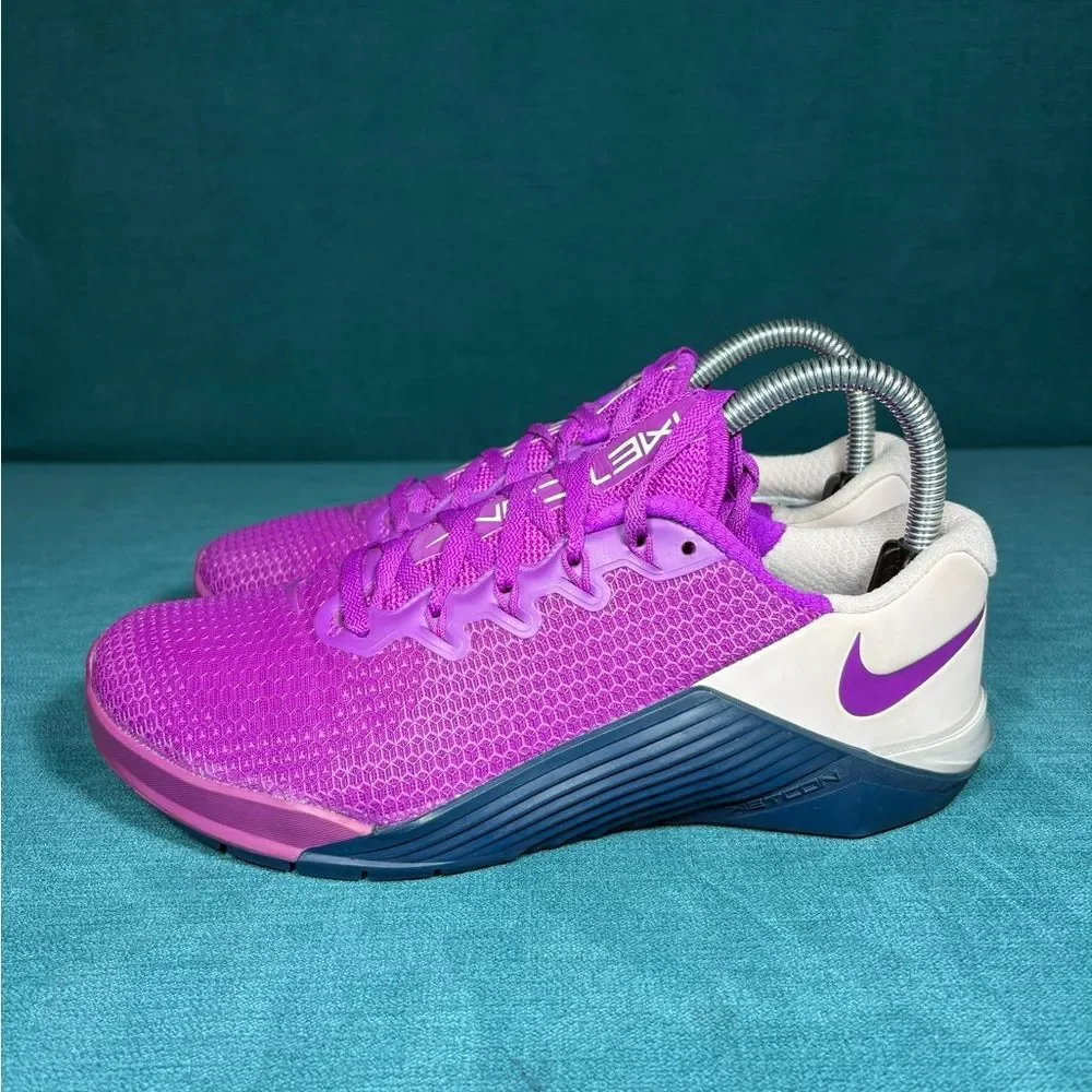 Nike Metcon Womens Sneaker Running Purple Size 7.5